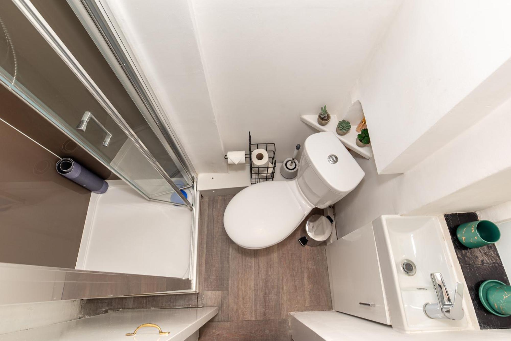 Chic Studio Apartment, Bus 18 To Euston In 30 Min. London Kültér fotó