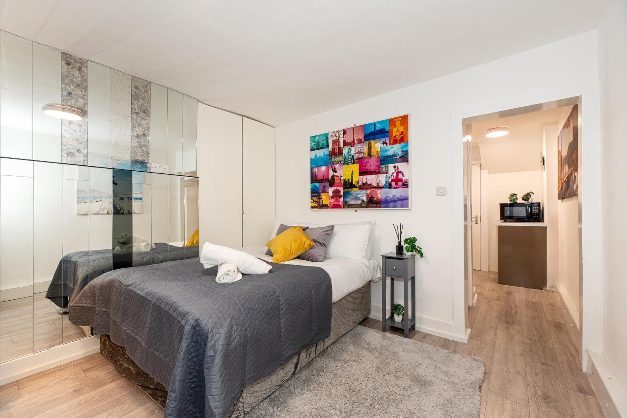Chic Studio Apartment, Bus 18 To Euston In 30 Min. London Kültér fotó